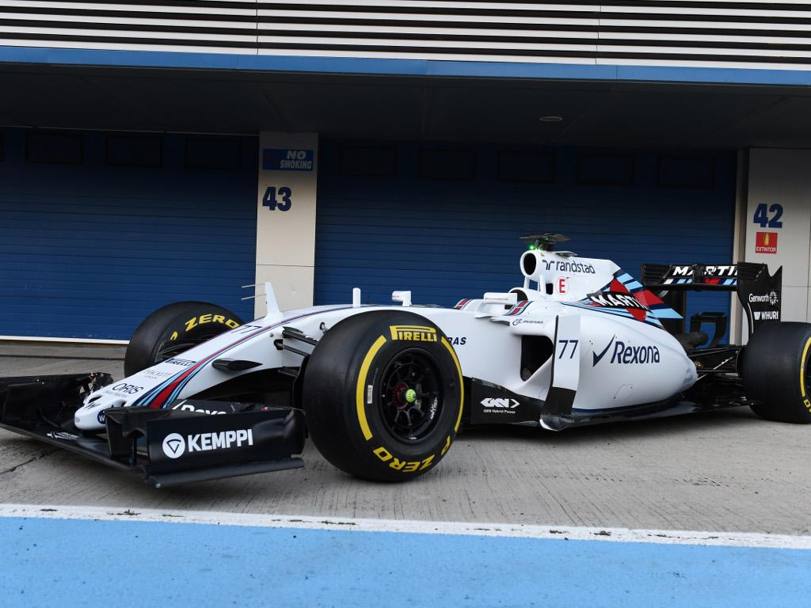 Poi  stato il turno della Williams Fw37